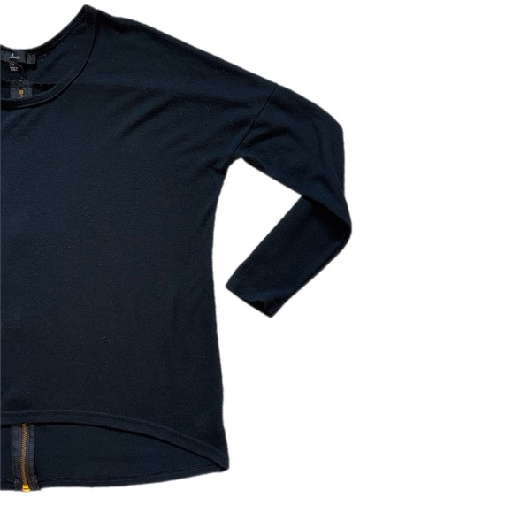 Lulu's Black Long Sleeve Top with Gold Zipper - Picture 4 of 8